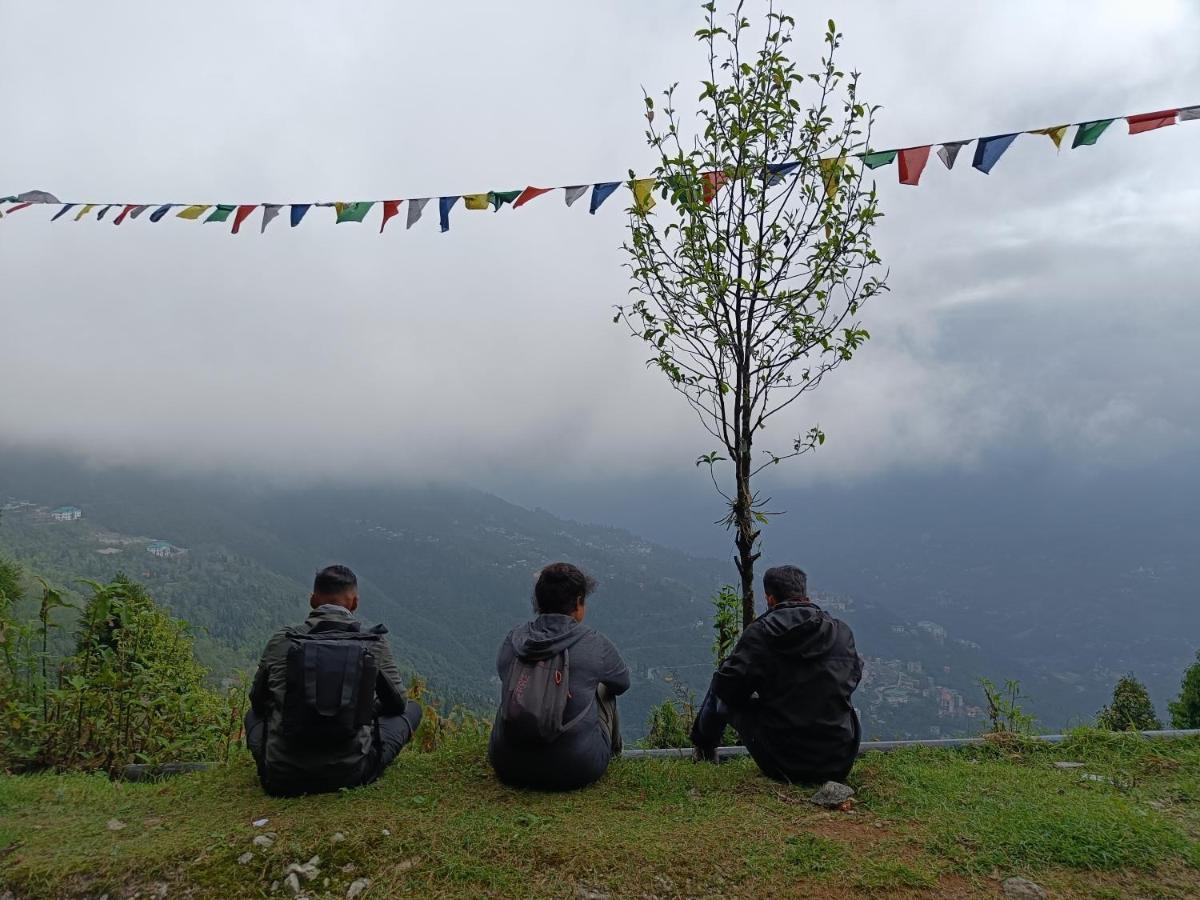 Mellow Fellow Hostel Ґанґток Екстер'єр фото
