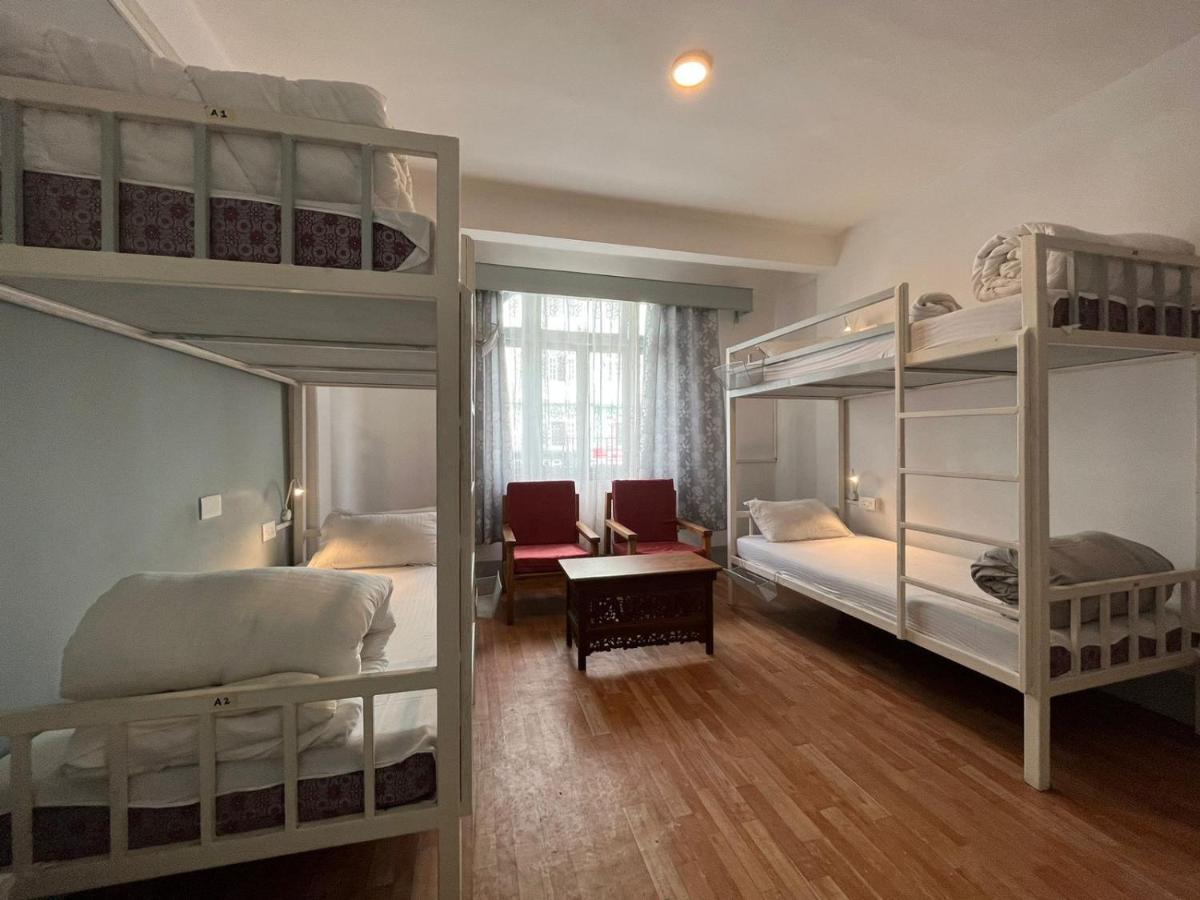 Mellow Fellow Hostel Ґанґток Екстер'єр фото
